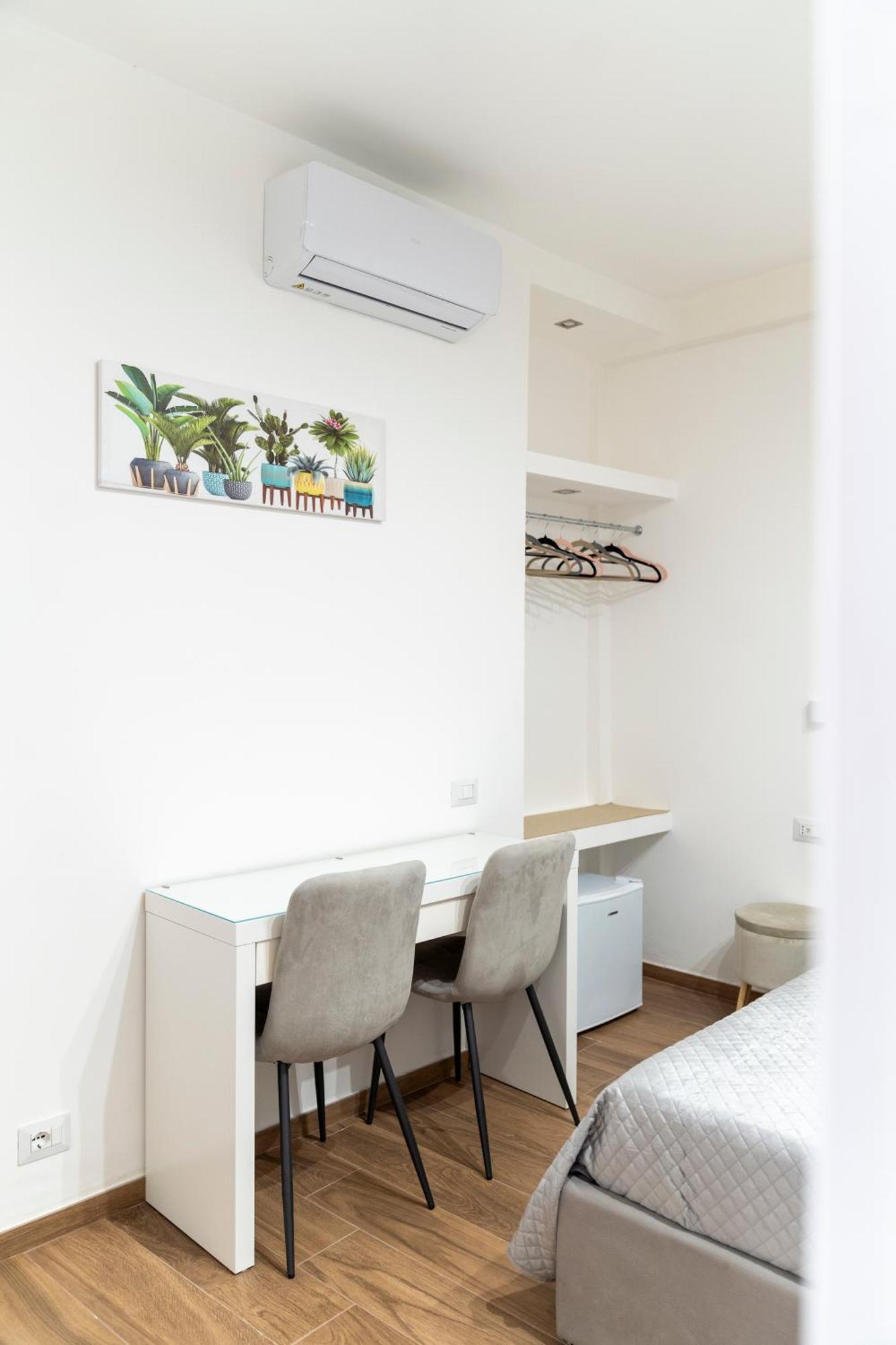 La Corte Guest House Bari Exterior foto