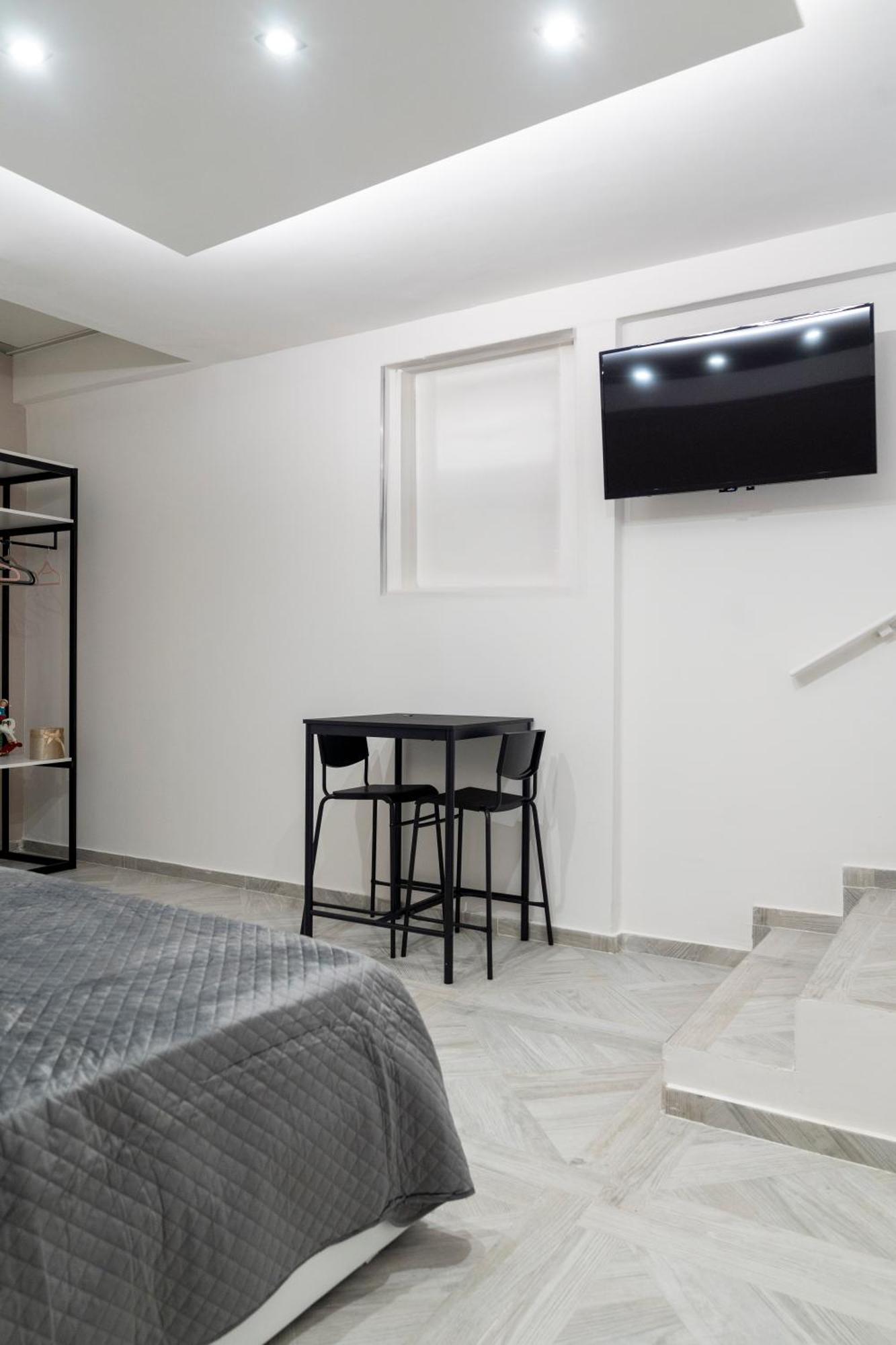 La Corte Guest House Bari Exterior foto